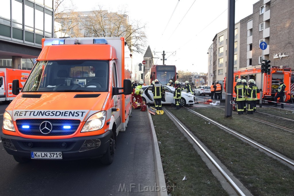 VU PKW Strab Koeln Mitte Pipinenstr Hohestr P032.JPG - Miklos Laubert